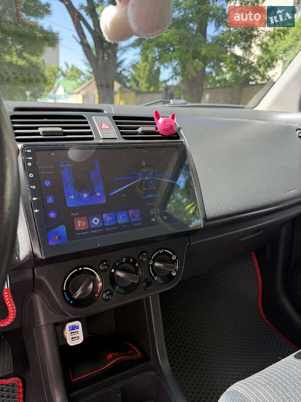 Хэтчбек Suzuki Swift 2006 в Одессе фото 26 Хэтчбек Suzuki Swift 2006 в Одессе