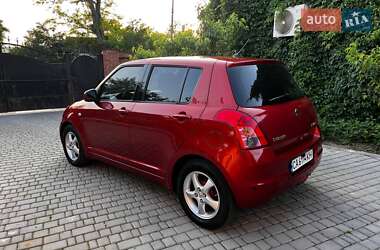 Хетчбек Suzuki Swift 2008 в 