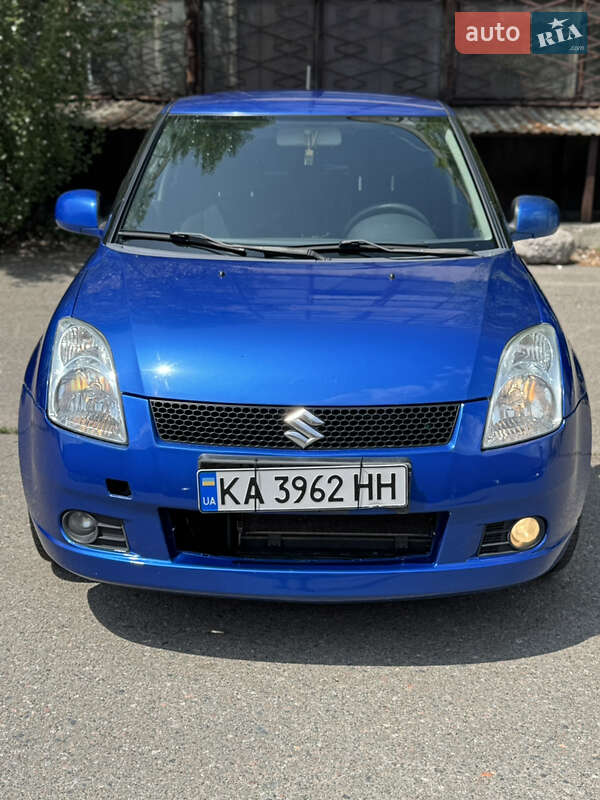 Хетчбек Suzuki Swift 2007 в Києві