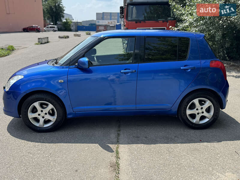 Хетчбек Suzuki Swift 2007 в Києві
