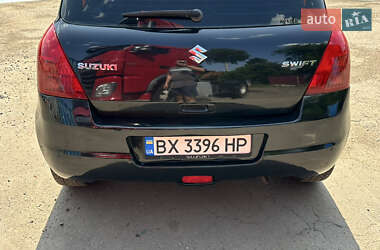 Хетчбек Suzuki Swift 2007 в 