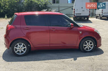Хетчбек Suzuki Swift 2006 в 
