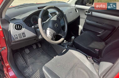 Хетчбек Suzuki Swift 2006 в 
