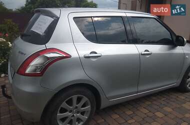 Хетчбек Suzuki Swift 2011 в 