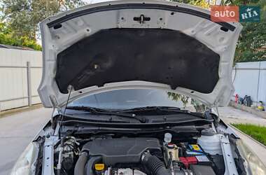 Хэтчбек Suzuki Swift 2013 в 