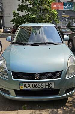Хэтчбек Suzuki Swift 2008 в Киеве