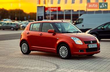 Хэтчбек Suzuki Swift 2007 в 