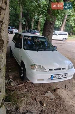 Хетчбек Suzuki Swift 1998 в Брюховичах