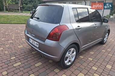 Хэтчбек Suzuki Swift 2007 в 