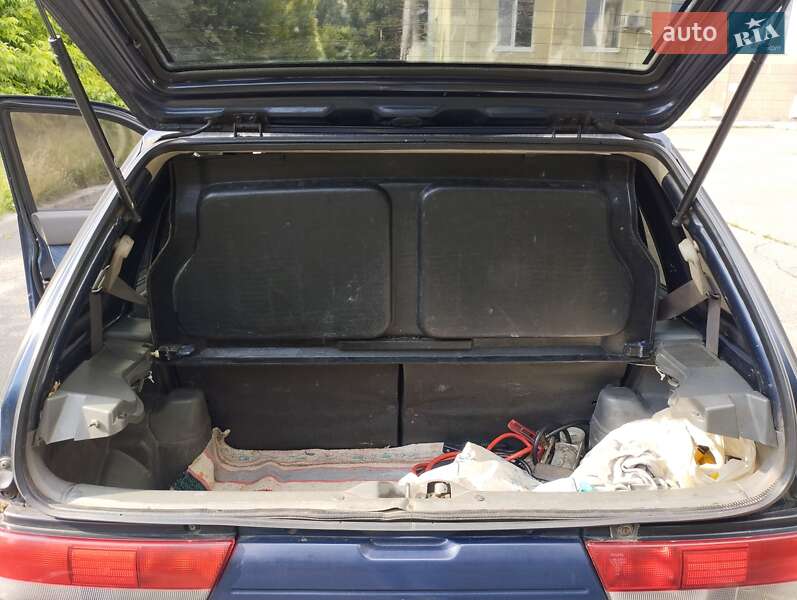 Хэтчбек Suzuki Swift 2000 в Киеве