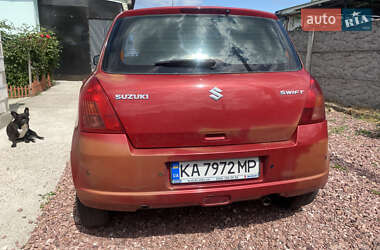 Хетчбек Suzuki Swift 2006 в 