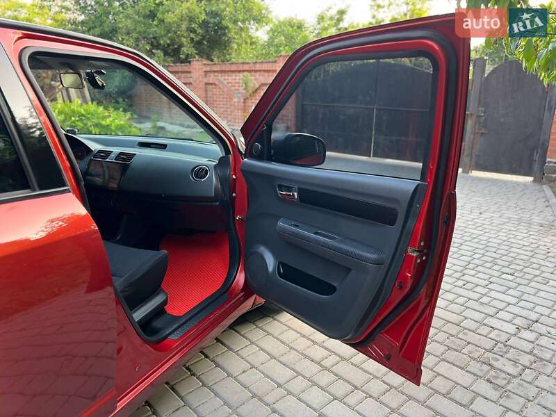 Хэтчбек Suzuki Swift 2008 в Лысянке