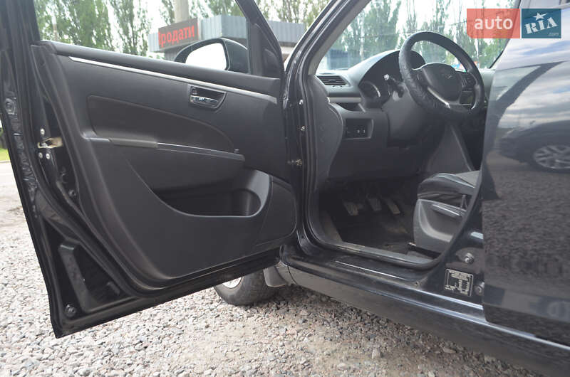 Хетчбек Suzuki Swift 2013 в Києві