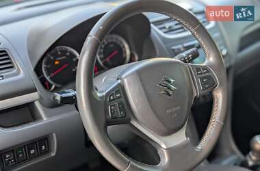 Хэтчбек Suzuki Swift 2013 в 