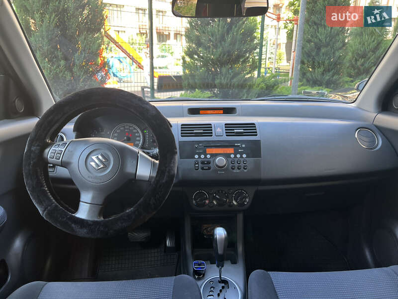 Хетчбек Suzuki Swift 2008 в Києві