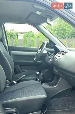Хэтчбек Suzuki Swift 2008 в 