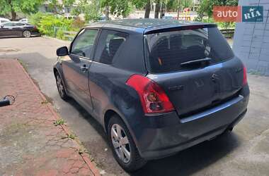 Хэтчбек Suzuki Swift 2008 в 