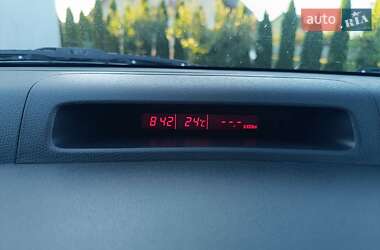 Хетчбек Suzuki Swift 2010 в 