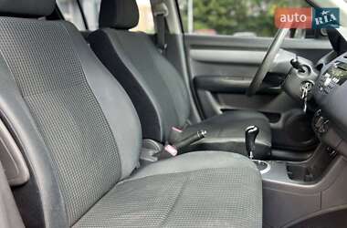 Хэтчбек Suzuki Swift 2005 в 