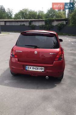 Хетчбек Suzuki Swift 2010 в 