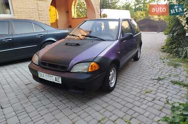 Хэтчбек Suzuki Swift 2000 в 