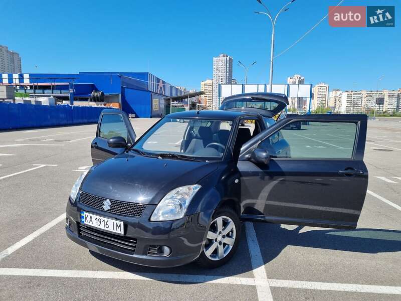 Хетчбек Suzuki Swift 2008 в Києві