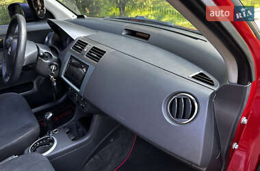 Хэтчбек Suzuki Swift 2007 в 