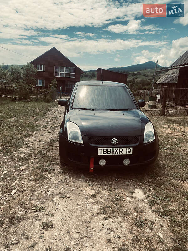 Хетчбек Suzuki Swift 2009 в Рахові фото 3 Хетчбек Suzuki Swift 2009 в Рахові