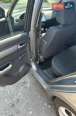 Хетчбек Suzuki Swift 2007 в 