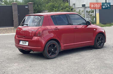 Хетчбек Suzuki Swift 2006 в 