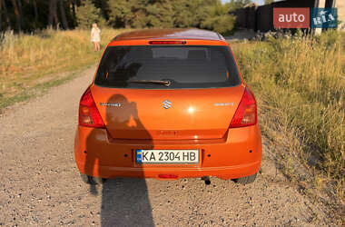 Хетчбек Suzuki Swift 2006 в 