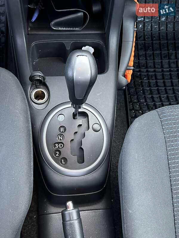 Хэтчбек Suzuki Swift 2010 в Ровно