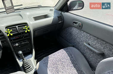 Седан Suzuki Swift 2003 в 