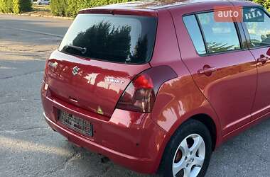 Хэтчбек Suzuki Swift 2006 в 