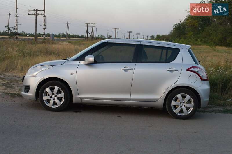 Хетчбек Suzuki Swift 2011 в Покровському фото 4 Хетчбек Suzuki Swift 2011 в Покровському