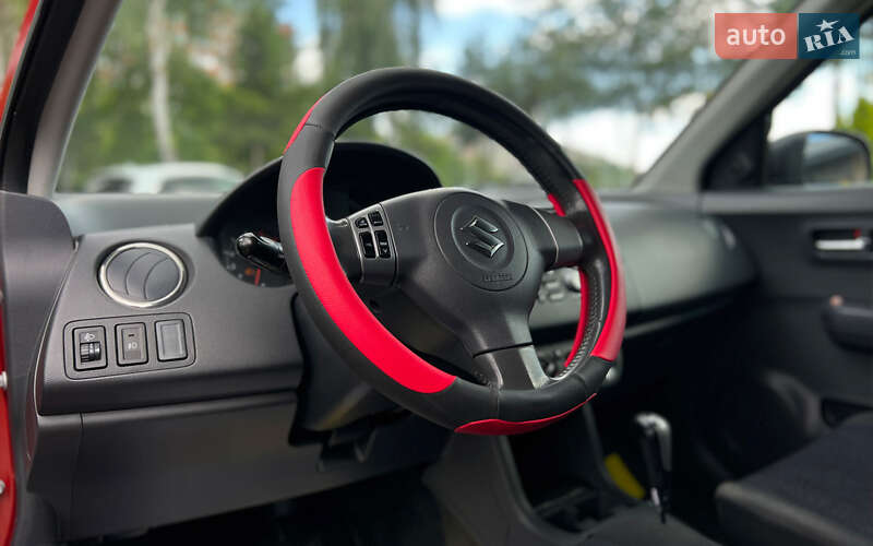 Хэтчбек Suzuki Swift 2007 в Львове