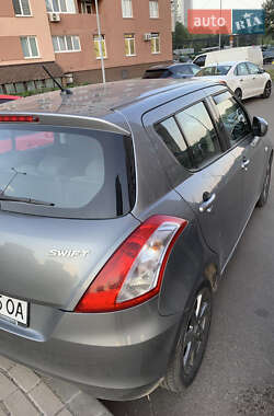 Хэтчбек Suzuki Swift 2011 в 