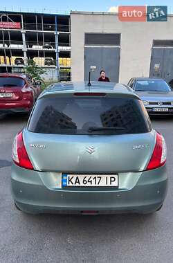 Хетчбек Suzuki Swift 2011 в 