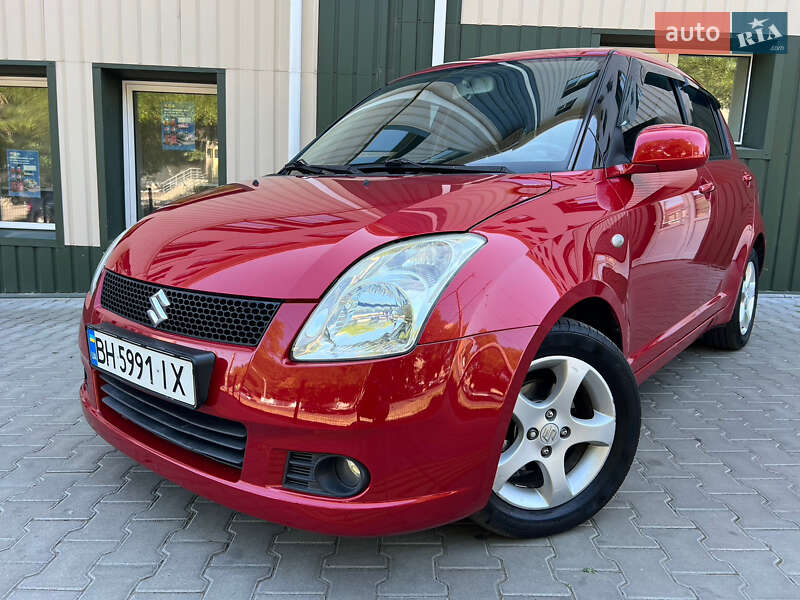 Хэтчбек Suzuki Swift 2007 в 