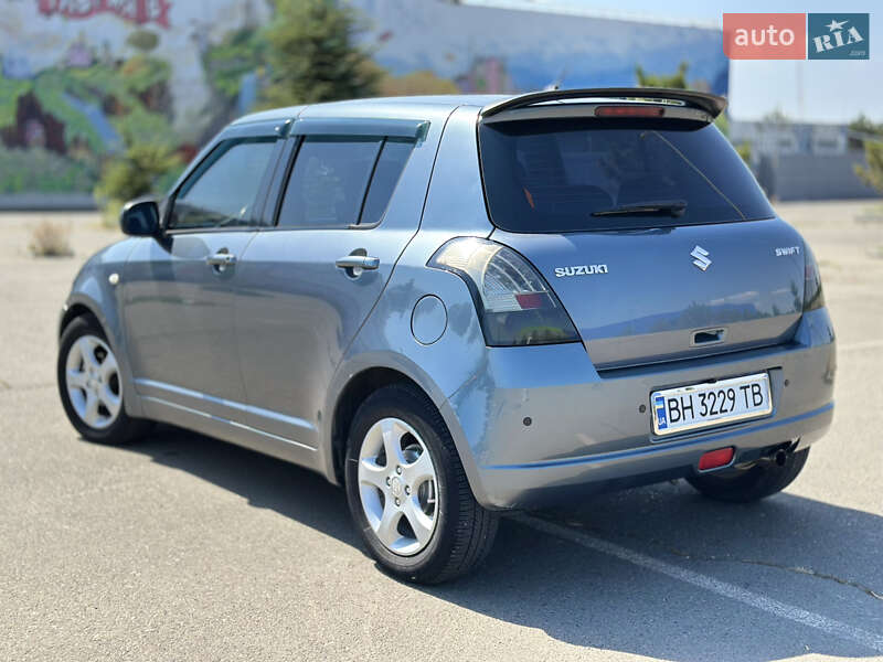 Хэтчбек Suzuki Swift 2007 в Одессе
