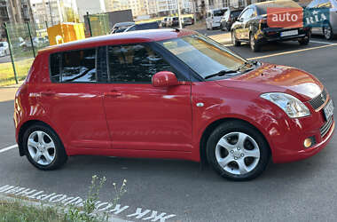 Хэтчбек Suzuki Swift 2008 в 