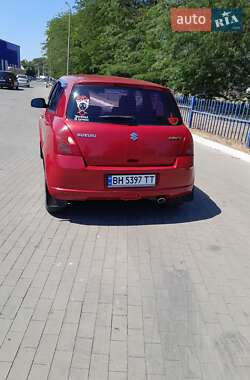 Хэтчбек Suzuki Swift 2005 в 