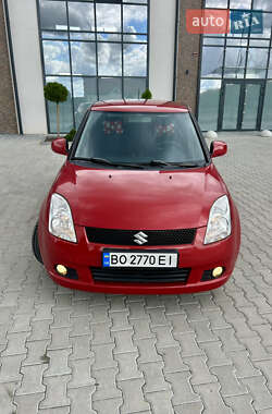 Хэтчбек Suzuki Swift 2007 в 