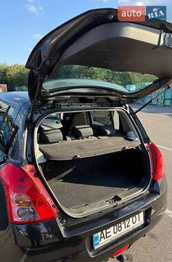 Хэтчбек Suzuki Swift 2008 в 
