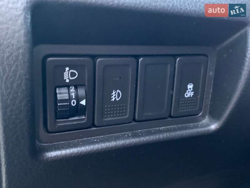 Хэтчбек Suzuki Swift 2016 в Киеве