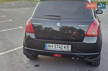 Хэтчбек Suzuki Swift 2007 в 