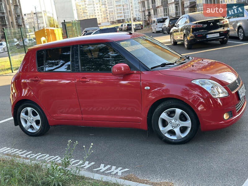 Хэтчбек Suzuki Swift 2008 в Чернигове