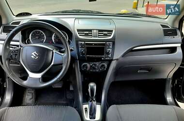 Хэтчбек Suzuki Swift 2012 в 