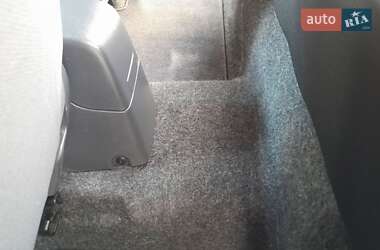 Хэтчбек Suzuki Swift 2012 в 