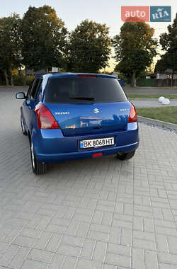 Хетчбек Suzuki Swift 2007 в 